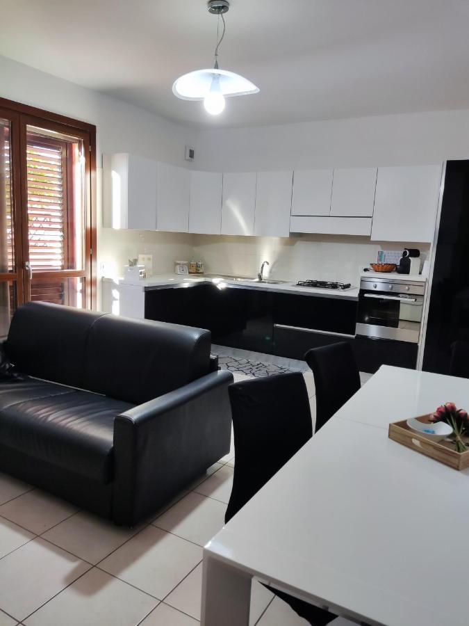 Vico Stazione Apartment Uta Exterior photo